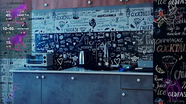 Snapshot of Celine_Faer1 chatting on February 16, 3:57 am Celine Faer1 online show from February 16, 3:57 am