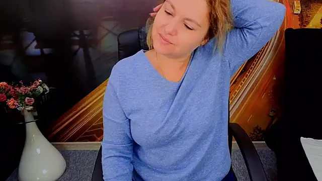 EmmaxPark online show from December 4, 7:17 am