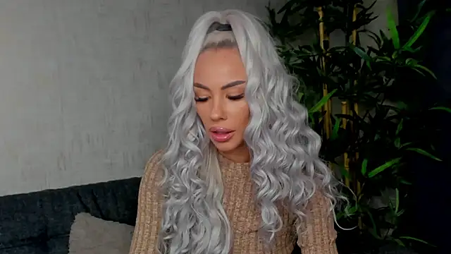 Snapshot of Bailey_Rush chatting on January 25, 8:00 pm Bailey Rush online show from January 25, 8:00 pm