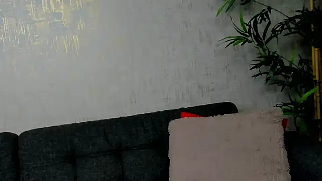 Snapshot of Bailey_Rush chatting on March 15, 12:56 pm Bailey Rush online show from March 15, 12:56 pm
