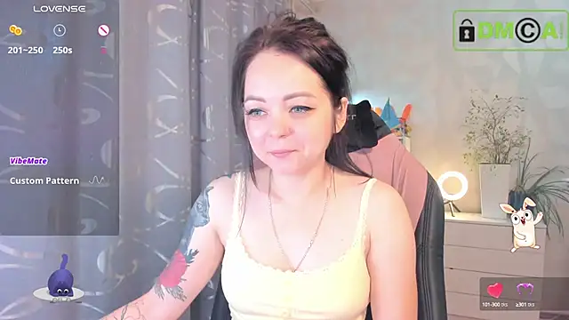 AnnyHoney  online show from September 25, 12:42 pm