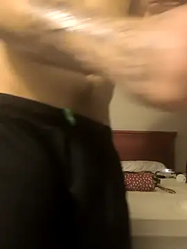 Snapshot of Midwestalpha chatting on January 13, 3:34 am Midwestalpha online show from January 13, 3:34 am