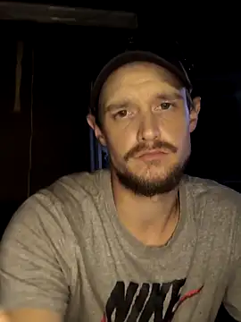 Snapshot of Midwestalpha chatting on September 27, 12:54 pm Midwestalpha online show from September 27, 12:54 pm