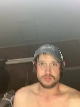 Snapshot of Midwestalpha chatting on March 23, 5:11 am Midwestalpha online show from March 23, 5:11 am