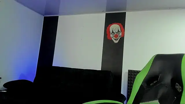 jhonnysnow17 online show from March 17, 5:34 am