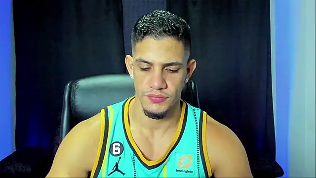 jhonnysnow17 online show from October 31, 5:52 am