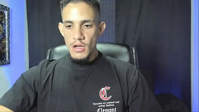 jhonnysnow17 online show from April 3, 1:25 am