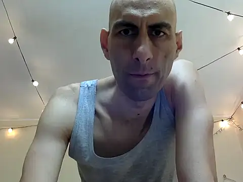 Snapshot of HandsomeAlfie chatting on September 15, 2:33 am HandsomeAlfie online show from September 15, 2:33 am