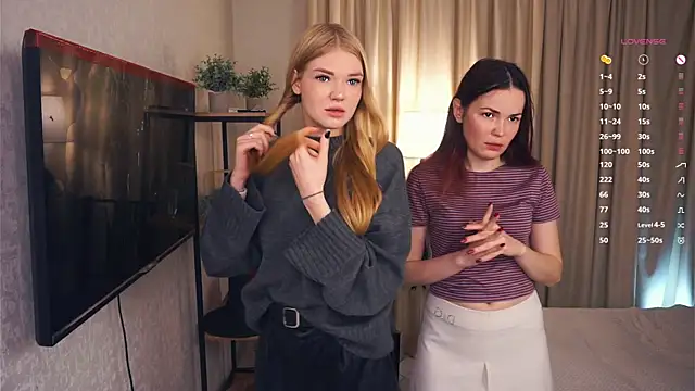 EllenReeves online show from November 15, 6:22 am