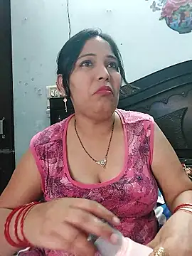 Poojabhabi101 online show from May 11, 7:03 am
