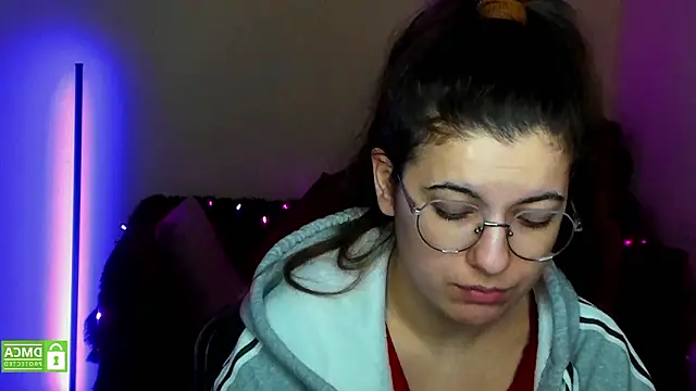 Aminabeatris online show from February 14, 6:32 am