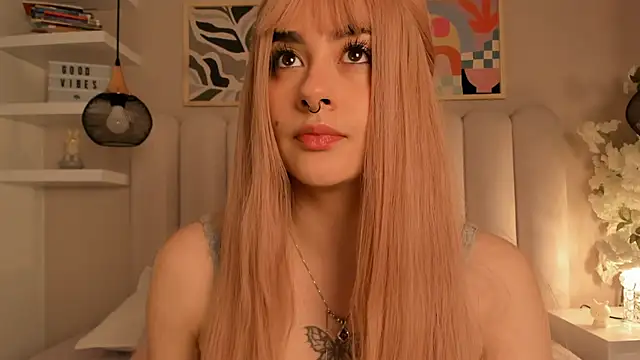 cute  cherry  online show from December 14, 12:10 pm