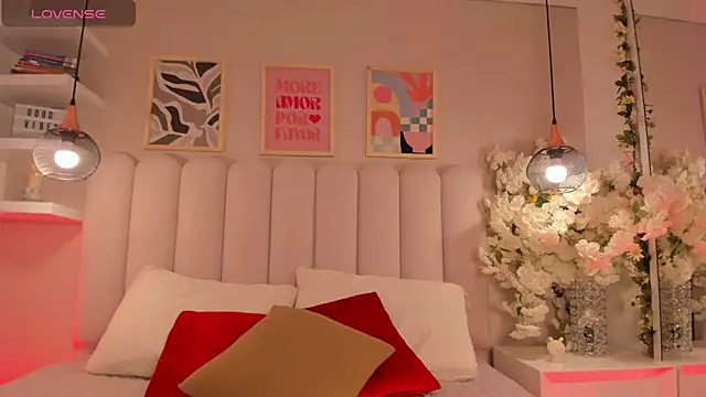 cute  cherry  online show from February 14, 7:32 pm