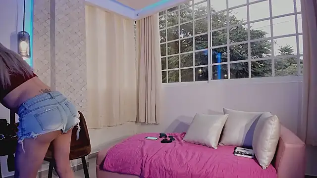 AlejandraDangerGirl online show from February 22, 12:19 pm