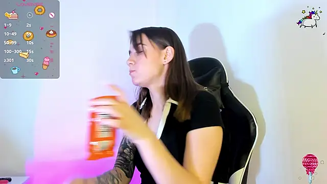  alicerosse2 online show from January 30, 1:22 am