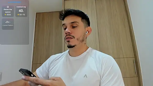 alejandro stark online show from November 8, 9:57 pm