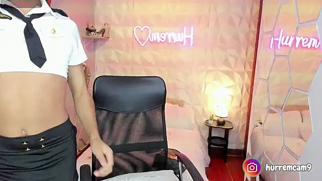 hurrencam online show from October 9, 1:20 pm