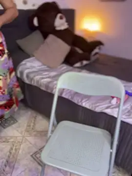 GigiiStone online show from January 25, 9:57 pm