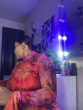 GigiiStone online show from December 22, 10:18 pm