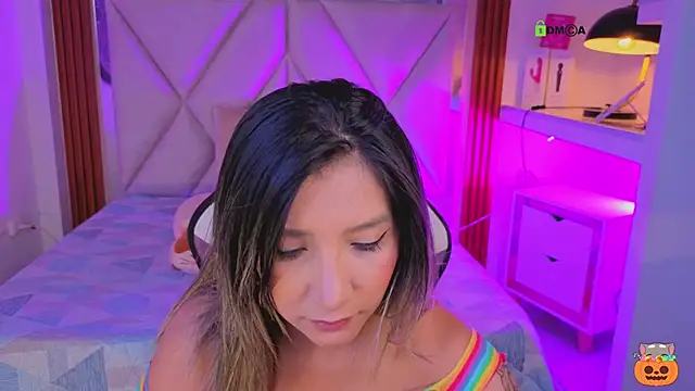 Happy tits online show from October 23, 6:50 pm