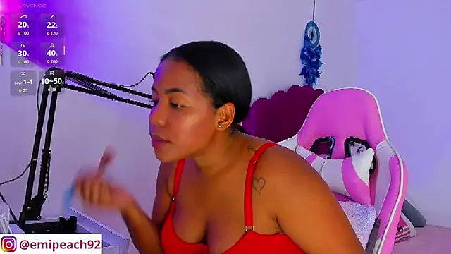 samanthaabloom online show from November 12, 11:58 pm