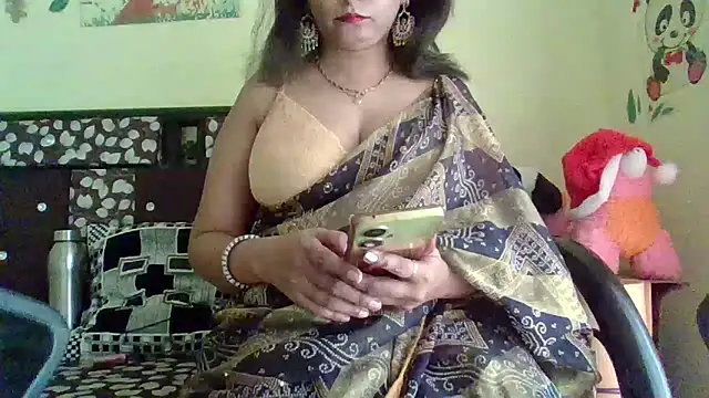 Snapshot of NautyBabe chatting on February 26, 9:53 am NautyBabe online show from February 26, 9:53 am