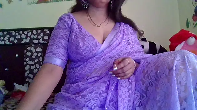 Snapshot of NautyBabe chatting on February 28, 4:32 am NautyBabe online show from February 28, 4:32 am