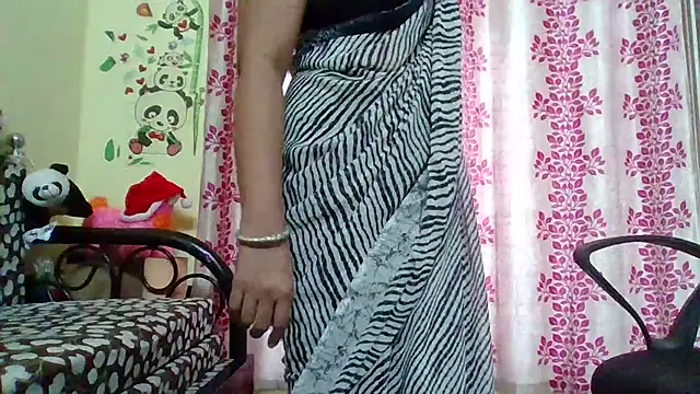 Snapshot of NautyBabe chatting on March 1, 1:53 am NautyBabe online show from March 1, 1:53 am