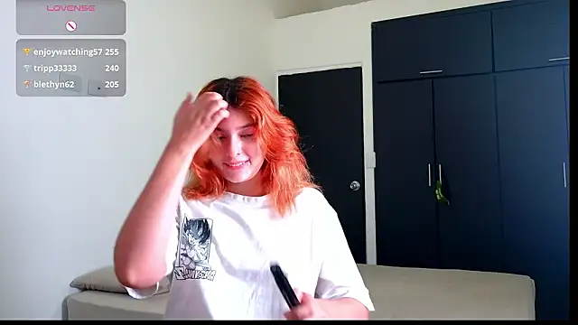 Snapshot of Ania_jones chatting on February 3, 2:53 am Ania jones online show from February 3, 2:53 am