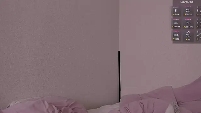  eva  pleasure  online show from June 16, 9:01 am