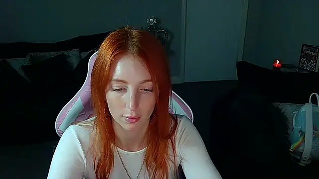 Red firesquirt online show from January 2, 9:39 pm