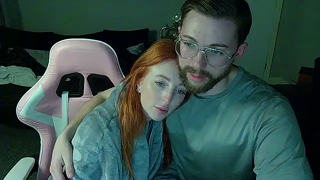 Red firesquirt online show from January 4, 9:31 pm