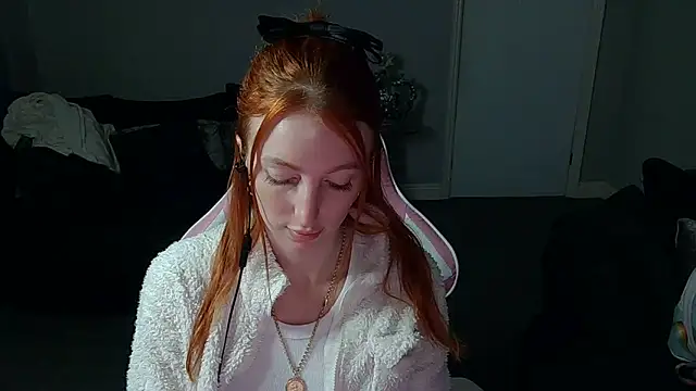 Red firesquirt online show from January 14, 3:57 pm