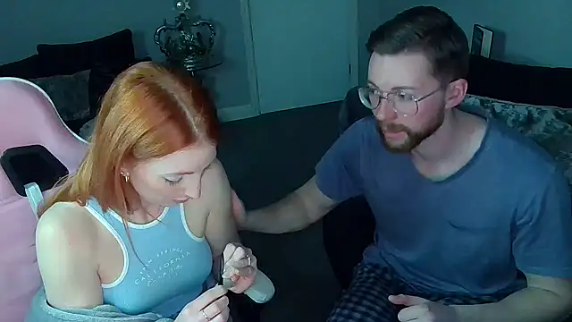 Red firesquirt online show from March 1, 9:37 pm