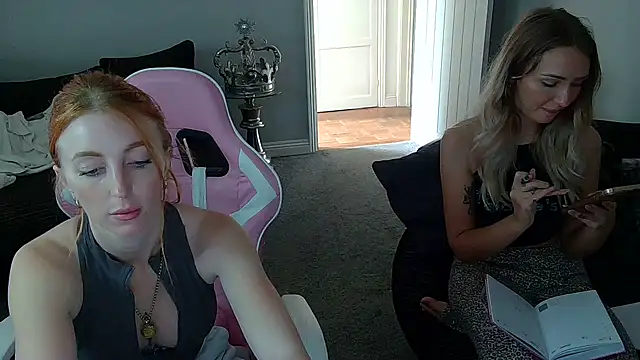 Red firesquirt online show from October 22, 12:38 pm