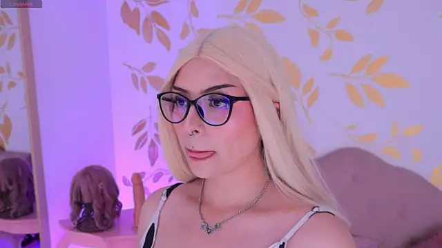 Misselektra   online show from September 19, 4:07 pm