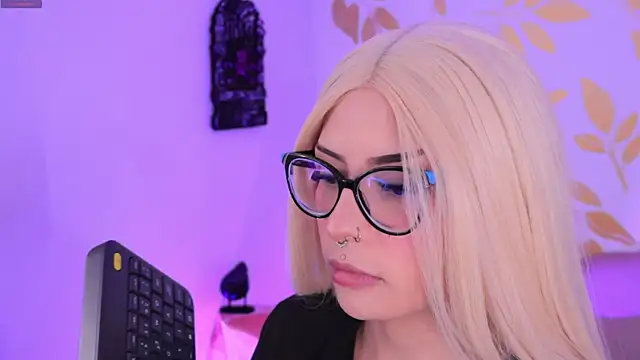 Misselektra   online show from October 30, 4:58 am