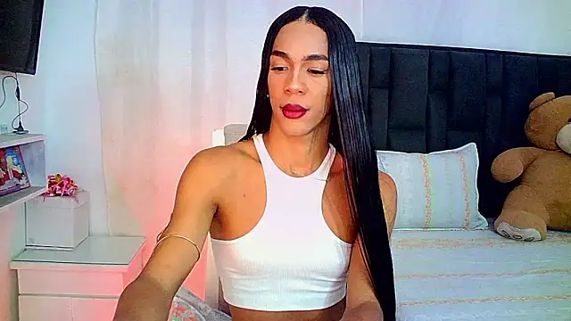 Snapshot of carmen14 chatting on February 11, 5:12 am carmen14 online show from February 11, 5:12 am