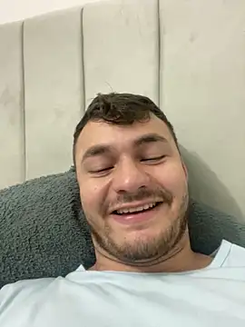 Snapshot of JacoLive chatting on October 10, 11:26 pm JacoLive online show from October 10, 11:26 pm