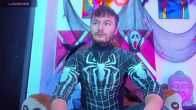 Snapshot of JacoLive chatting on October 30, 9:37 pm JacoLive online show from October 30, 9:37 pm