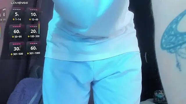 Snapshot of JacoLive chatting on November 20, 7:35 pm JacoLive online show from November 20, 7:35 pm