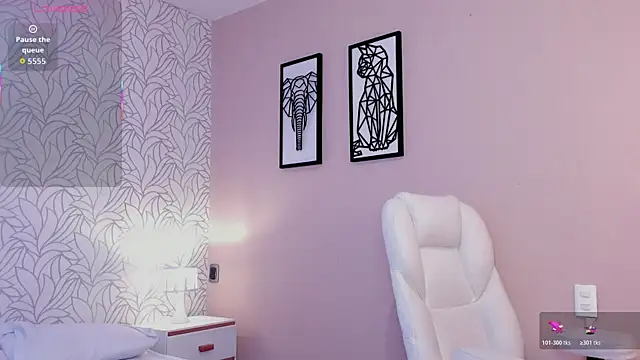 ayy falcon online show from November 13, 7:35 pm