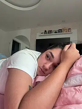 CelesteBrucee online show from April 5, 10:07 pm