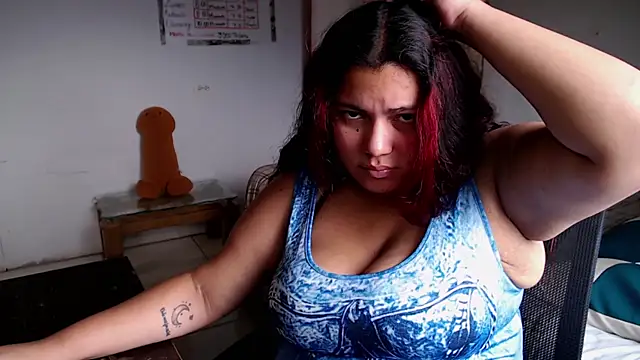 girl milk2 online show from April 13, 3:50 pm