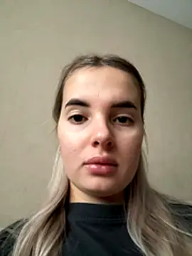 Donna Evans online show from November 7, 3:06 am