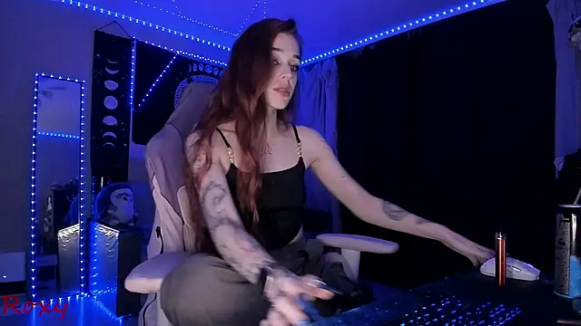 Snapshot of wet_dream_ chatting on June 20, 11:51 pm wet dream online show from June 20, 11:51 pm