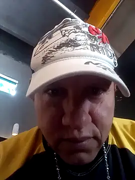 will1980 online show from December 22, 11:51 am