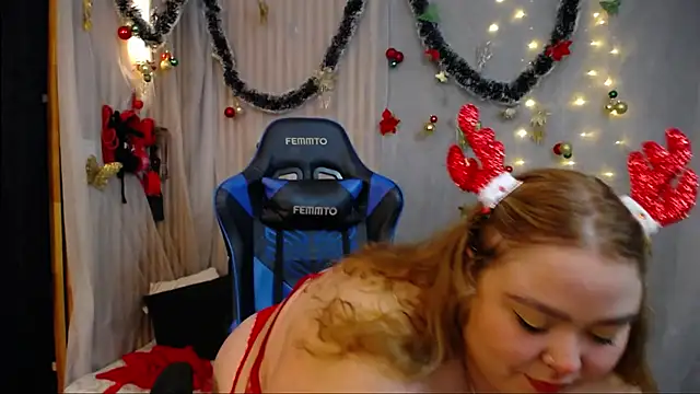 julia sweet 1 online show from December 25, 7:14 am