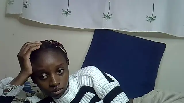 Snapshot of Enkarxx chatting on July 14, 2:05 am Enkarxx online show from July 14, 2:05 am
