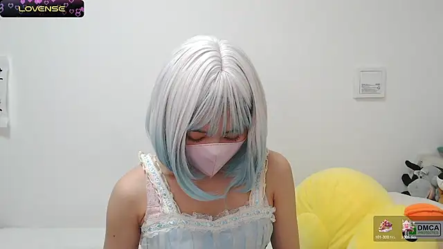 SUZU  online show from January 27, 12:05 pm